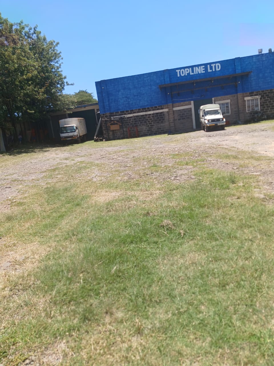 prime land Narok CBD – 2-bedroom house